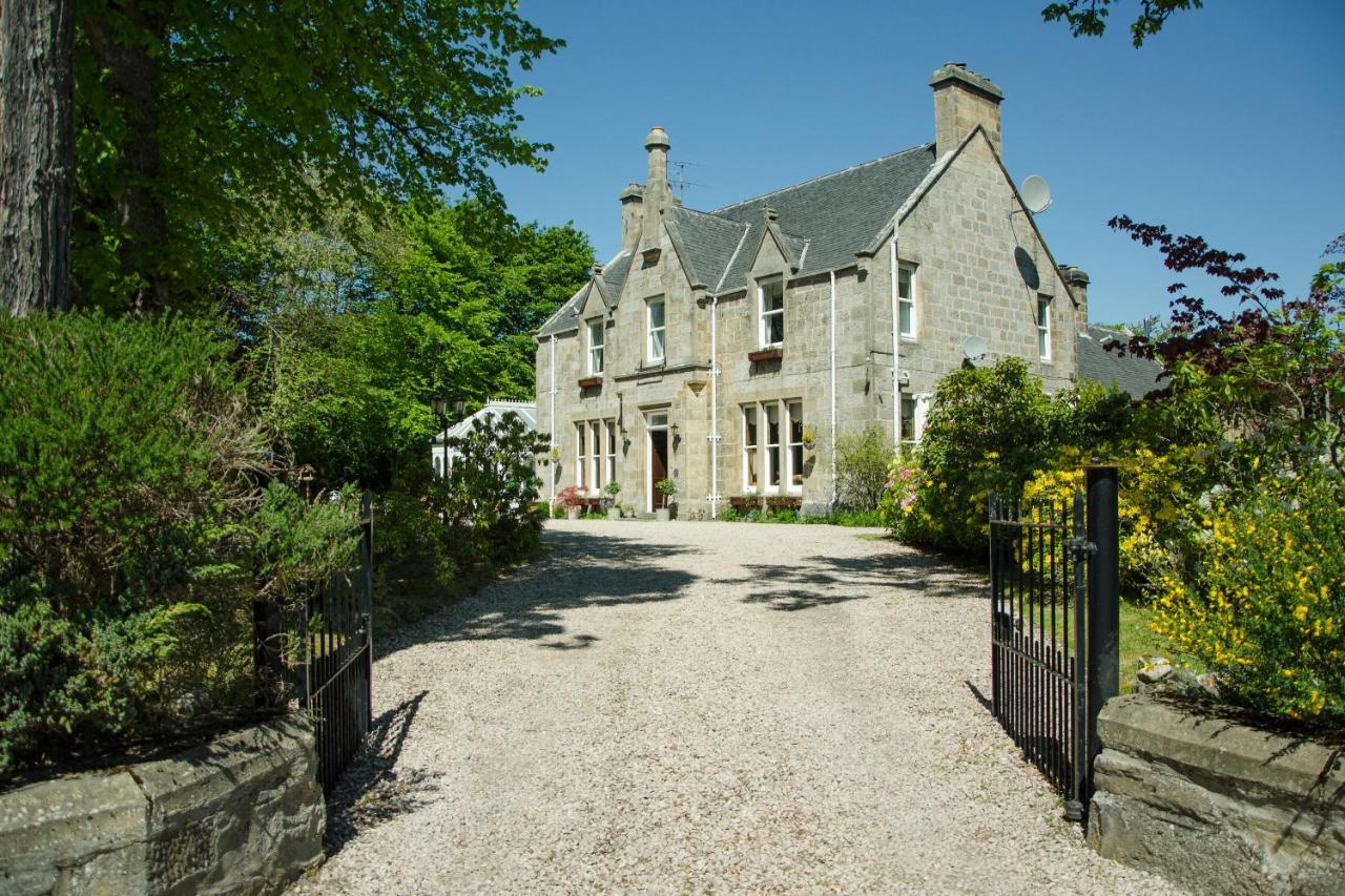 Ravenscourt House, Guest House Grantown-on-Spey Exterior foto